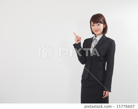 Women who guide 15776607