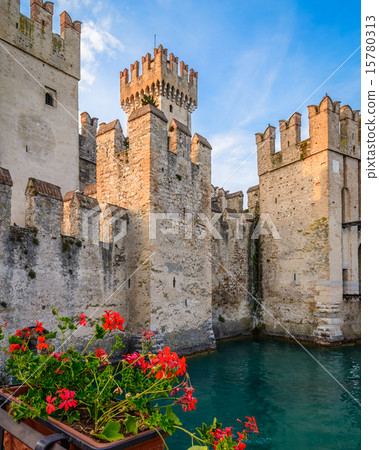 Castle Sirmione Castle Sirmione 15780313