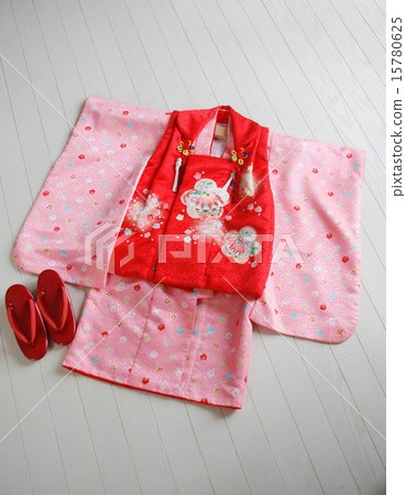 3-year old kimono (costumes) 15780625