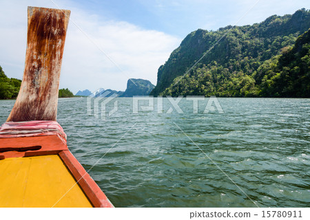 Travel by boat in Phang Nga Bay 15780911