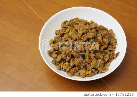 Tsukudani由鹹味蛤蜊製成 15781238