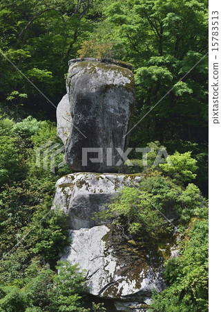 惡魔的舌頭顫抖 惡魔的舌頭顫抖 15783513