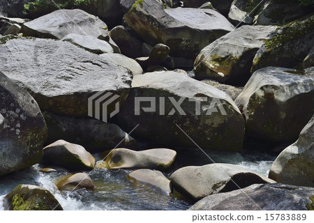 Demon's tongue shake Demon's tongue shake 15783889