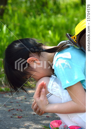 蹲小學生 15784576