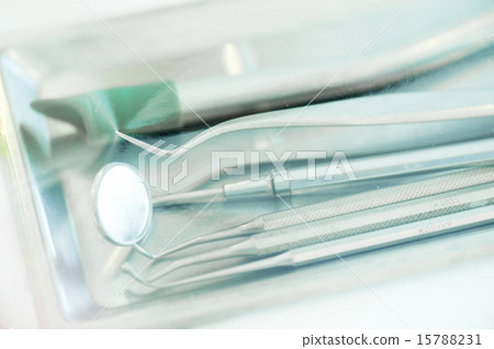 Basic set of dentist 15788231