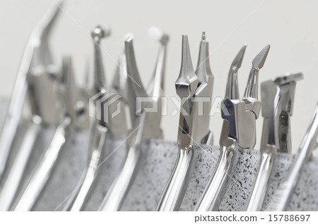 Orthodontic tools 15788697