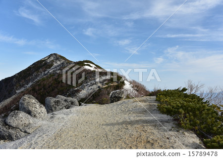 鳳凰山登山路 15789478