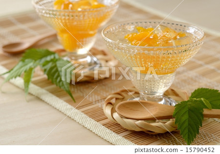 Orange jelly 15790452