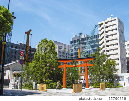 Fukutoku Shrine in Nihonbashi Muromachi and Fukutoku no Mori Redevelopment District (Chuo Ward, Tokyo) 15790856
