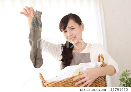 Washing  15791450