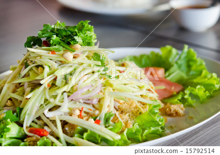 Crispy catfish salad 15792514