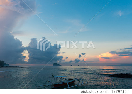 Balinese morning glow Candidasa 15797301