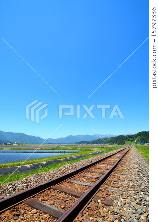 Countryside & railroad (11) 15797336