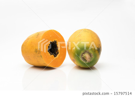 Vietnamese papaya 15797514