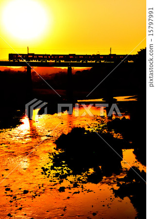 黃昏時的惡作劇 15797991