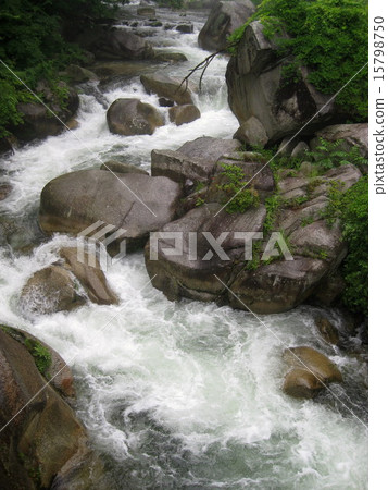Shinkyō Gorge 15798750