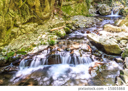 Kuragari Valley 15803868