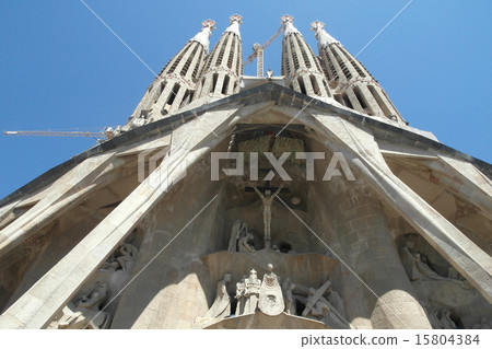 Sagrada Familia, Passionate Fazard 15804384