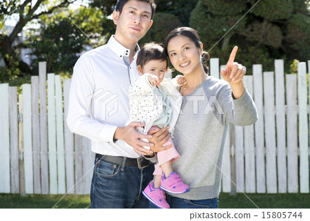 A family A family 15805744