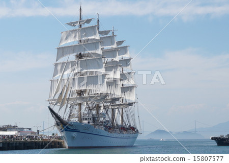 Nippon Maru right front 15807577