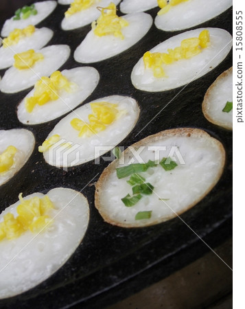 Thai tradition dessert, Kanom Krok 15808555