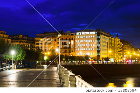 Embankment of Bay of La Concha in night. San Sebastian Embankment of Bay of La Concha in night. San Sebastian 15808594