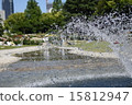 Fountain in the park 15812947