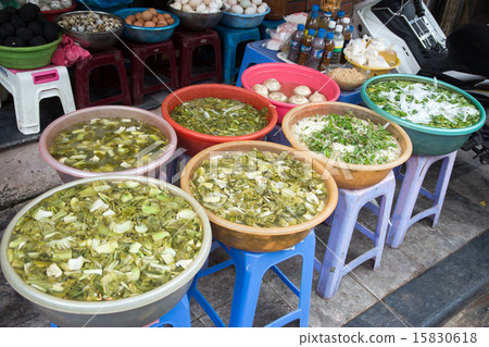 Sell on Hanoi street 15830618