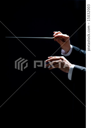 Hands III_048 15832003