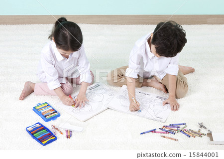 Child II_pho125_198 Child II_pho125_198 15844001