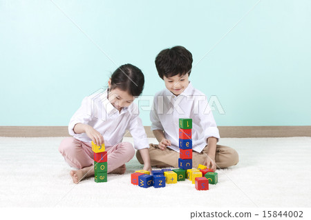 Child II_pho125_204 Child II_pho125_204 15844002
