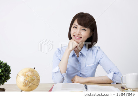 female teacher_151 female teacher_151 15847849