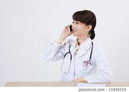 female Doctor_112 female Doctor_112 15848329