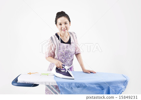 Housewife_069 Housewife_069 15849231