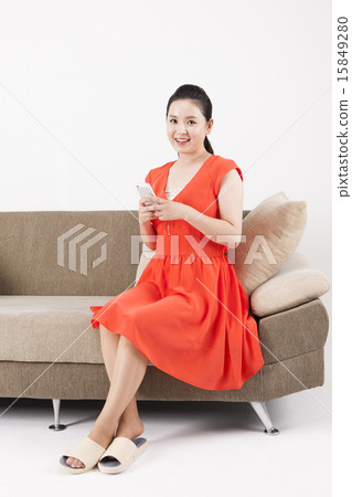 Housewife_227 Housewife_227 15849280