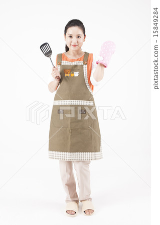 Housewife_119 Housewife_119 15849284