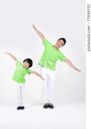 Dad & Son_077 Dad & Son_077 15849335