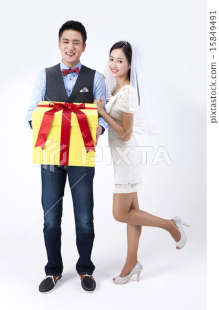 newly married couple_025 newly married couple_025 15849491