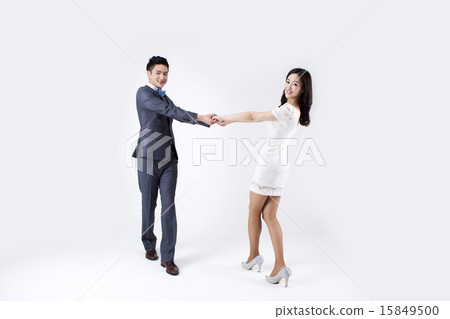 newly married couple_043 newly married couple_043 15849500