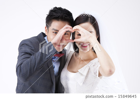 newly married couple_028 15849645
