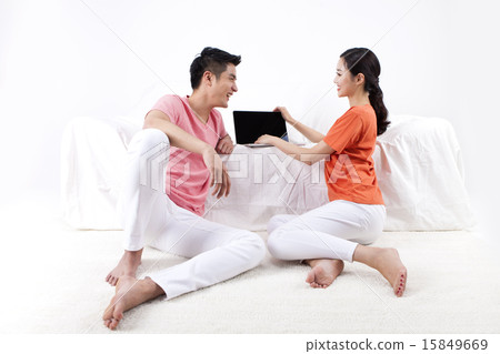 newly married couple_062 newly married couple_062 15849669
