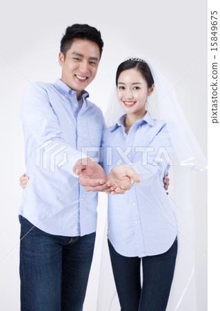 newly married couple_071 newly married couple_071 15849675