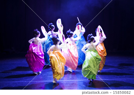 [PHO190] Korean dance_003 15850082