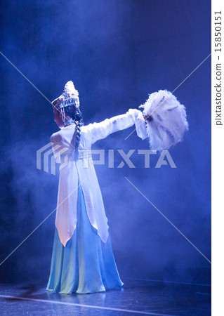 [PHO190] Korean dance_051 15850151