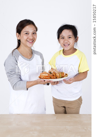 [PHO180] multicultural Family_121 15850217