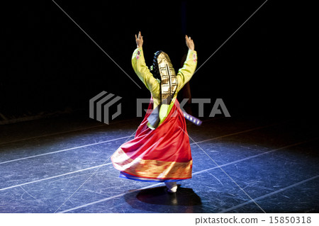 [PHO190] Korean dance_031 15850318