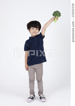 [PHO188] male child_040 15850339