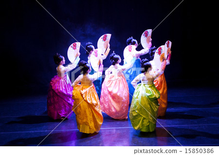 [PHO190] Korean dance_076 15850386