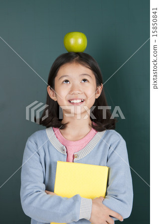 [PHO192] female child_054 15850841