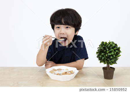 [PHO188] male child_159 15850952